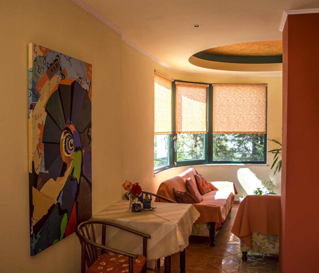 Dolphins Apartments & Rooms 리메나스 외부 사진